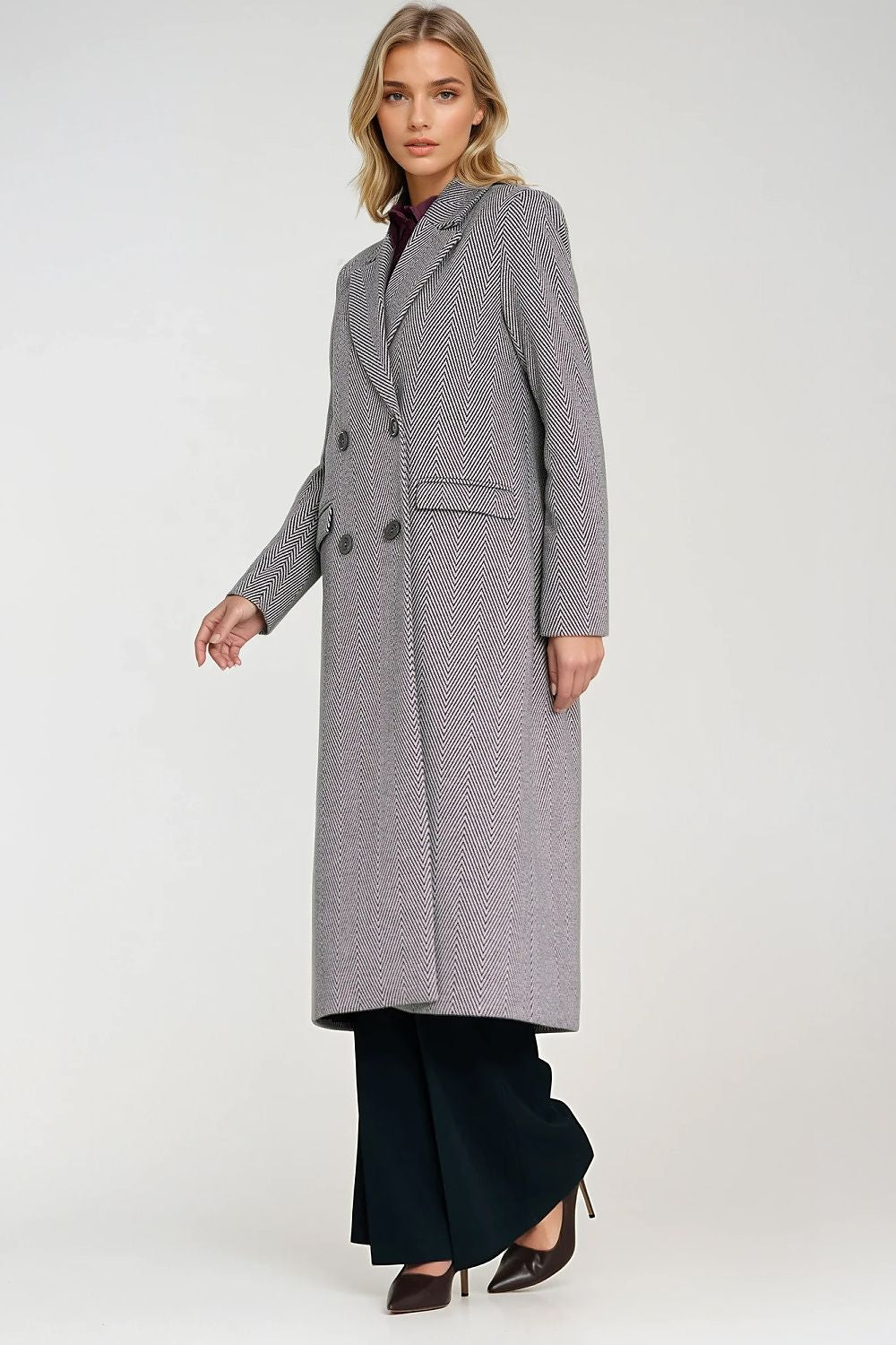 Abrigo Mujer Largo Espiga Doble Botonadura – Gris Jaspeado – detalle 2 | DOMELVA
