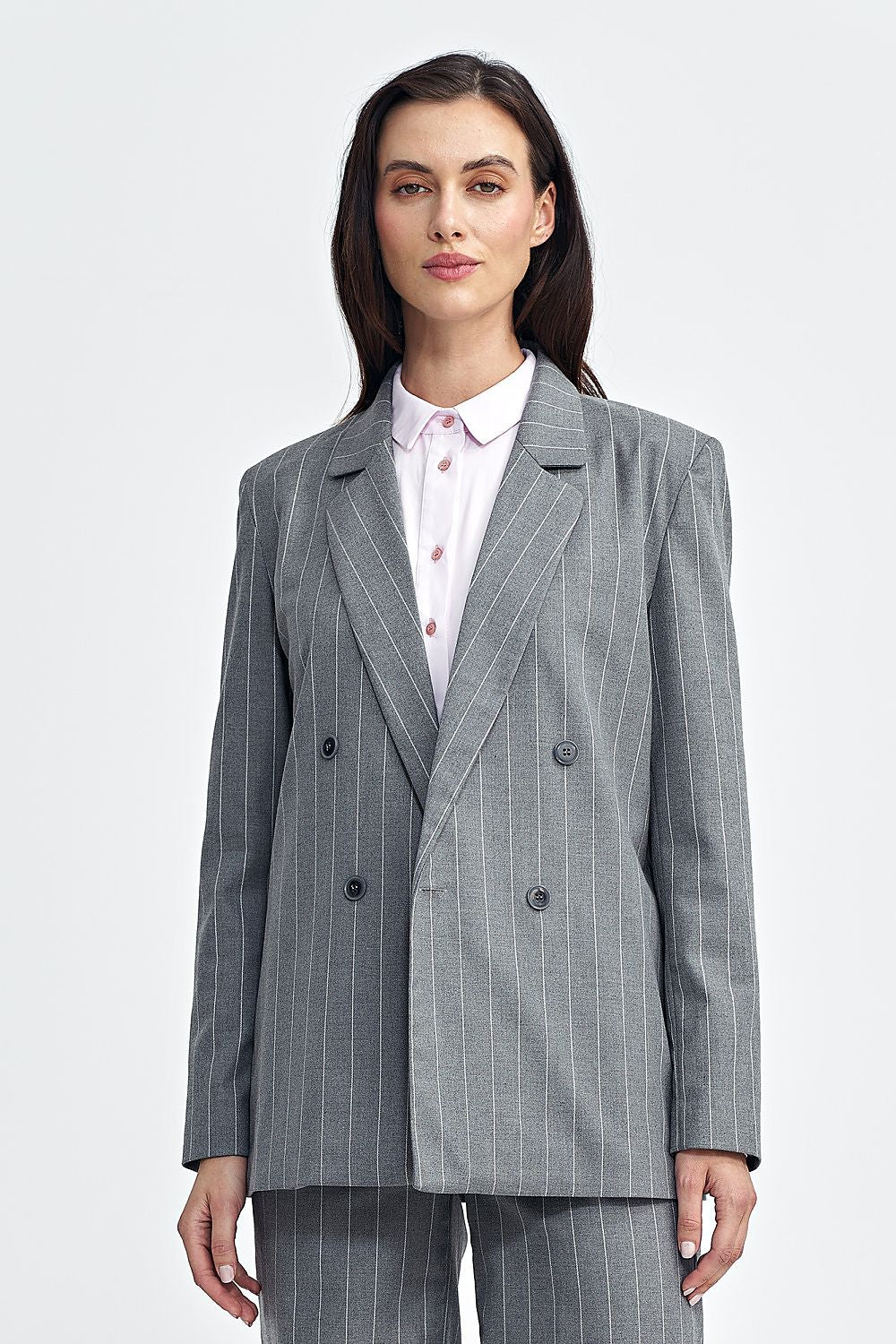Blazer Mujer Cruzado Raya Diplomática – Gris Piedra | DOMELVA