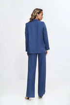 Blazer Mujer Lino y Rayón Sastrería – Azul Acero – detalle 3 | DOMELVA