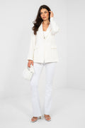 Blazer Mujer Sastre Minimalista – Blanco Roto | DOMELVA