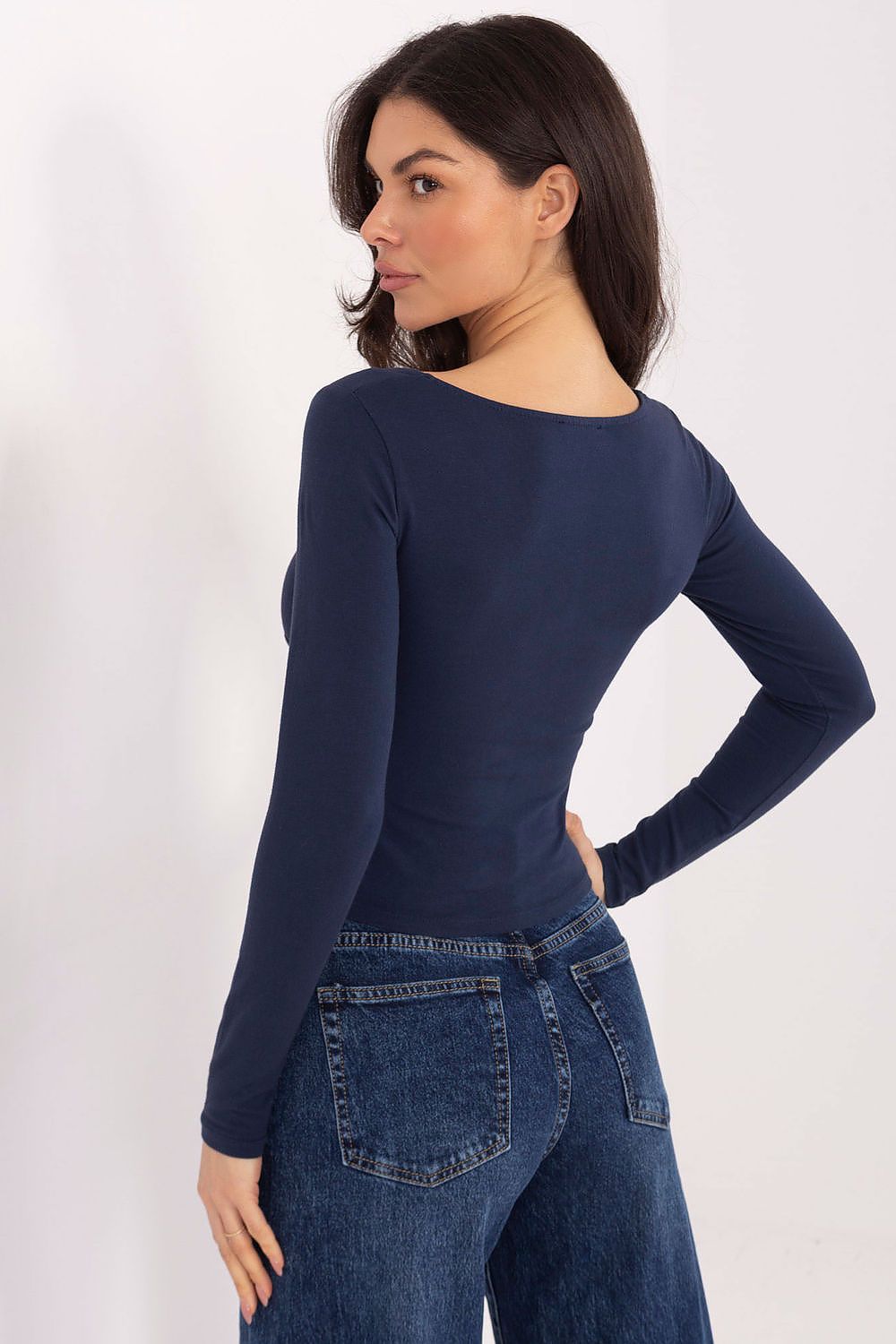 Blusa Mujer Ajustada Algodón Escote V Lazada – Azul Tinta – detalle 3 | DOMELVA