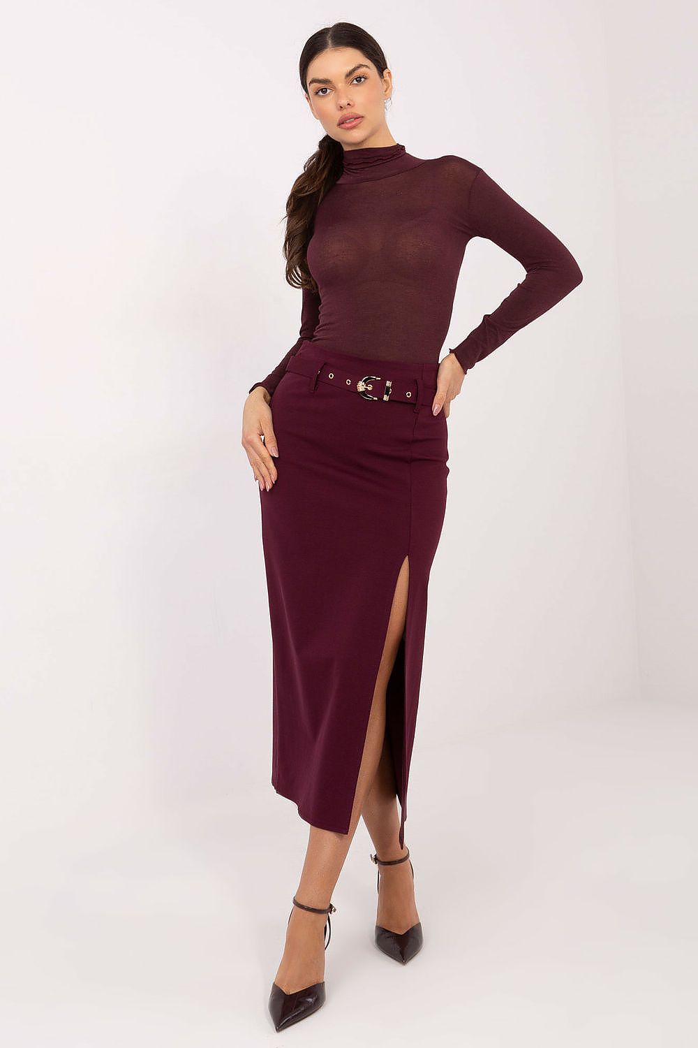 Blusa Mujer Ajustada Cuello Alto Manga Larga – Rojo Granate – detalle 2 | DOMELVA