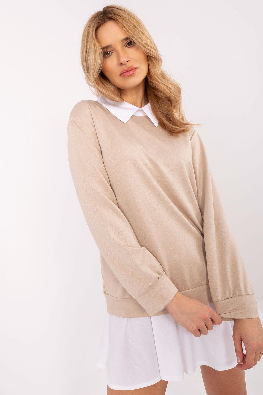 Blusa Mujer Doble Capa Cuello Bajo Camisero – Beige Empolvado | DOMELVA