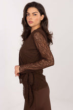 Blusa Mujer Elegante Encaje Lazo – Marrón Chocolate – detalle 2 | DOMELVA