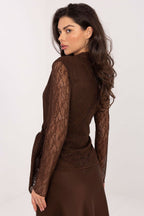 Blusa Mujer Elegante Encaje Lazo – Marrón Chocolate – detalle 3 | DOMELVA