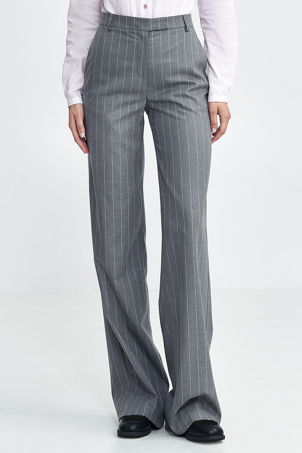Pantalón Mujer Sastre Raya Diplomática – Gris Piedra | DOMELVA