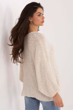 Jersey Mujer Bouclé Escote V – Beige Avena – detalle 3 | DOMELVA