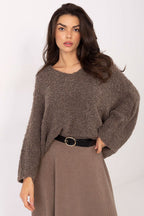Jersey Mujer Bouclé Escote V – Beige Taupe | DOMELVA