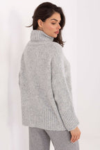Jersey Mujer Cuello Alto Punto Grueso – Gris Ceniza – detalle 3 | DOMELVA