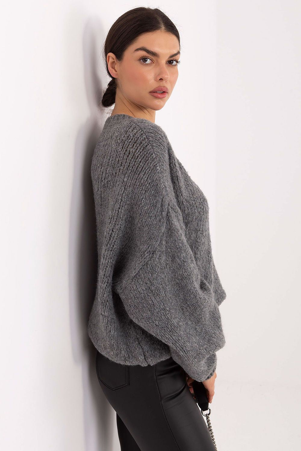 Jersey Mujer Oversize Punto Grueso – Gris Antracita – detalle 2 | DOMELVA