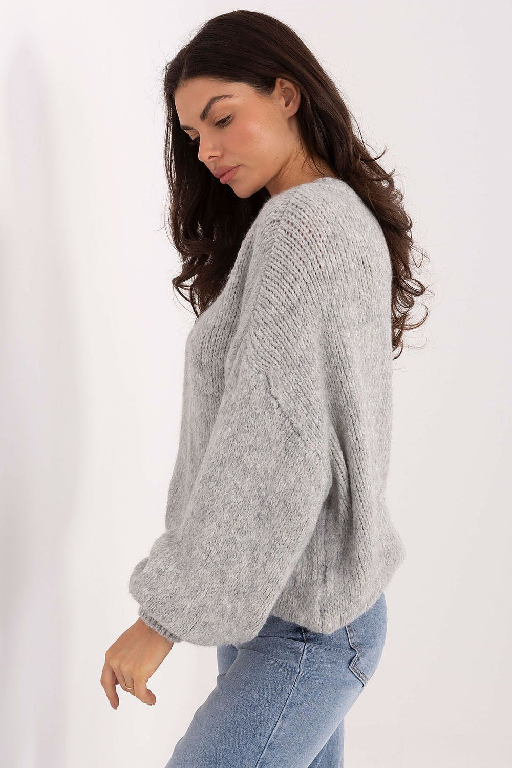 Jersey Mujer Oversize Punto Grueso – Gris Jaspeado – detalle 2 | DOMELVA