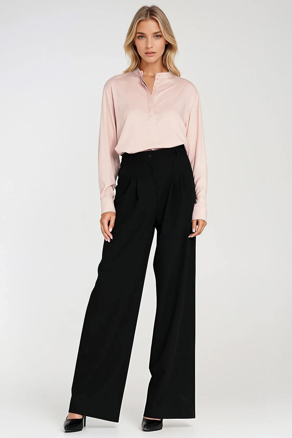 Pantalón Mujer Fluido Talle Alto Pinzas Pierna Ancha – Negro Azabache – detalle 2 | DOMELVA