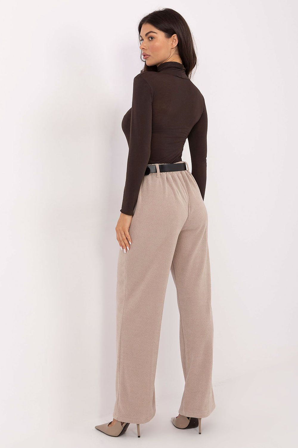 Pantalón Mujer Wide Leg Pana Talle Alto – Beige Avena – detalle 3 | DOMELVA